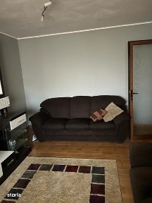 Vand apartament 3 camere,confort1,decomandat,zona Scolilor