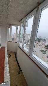 Marasesti-Apartament 2 camere decomandat, 54mp,cu centrala.