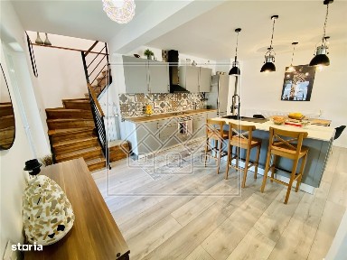 Casa individuala, la cheie, panouri solare, mobilata, utilata