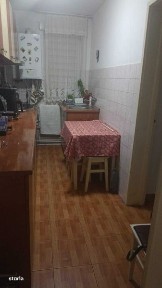 Apartament cu 3 camere de vanzare in Campina- Zona Ultracentrala