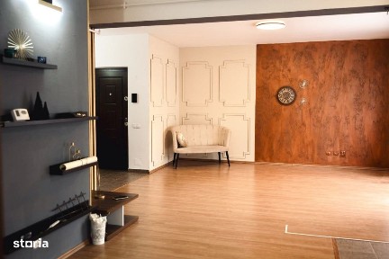 Apartament spatios cu 3 camere in zona Parcul Poligon, etaj 1