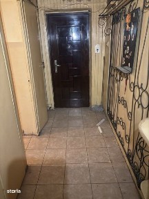 Vand apartament cu 2 camere in Carei