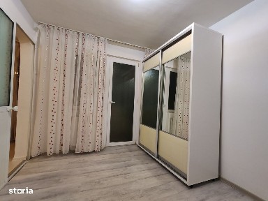 Apartament 2 camere Trivale, 44 mp, balcon, renovat, centrala