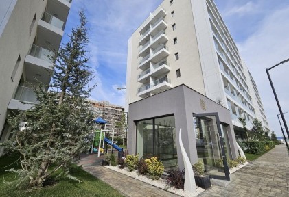 *PROPRIETAR* 2 camere lux First Estates Pipera