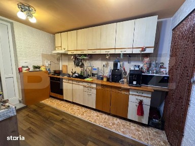 Casa cu 5 camere 300 mp in Hunedoara