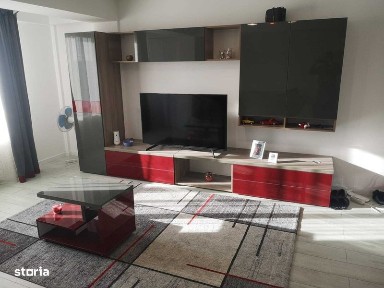 Proprietar inchiriez garsoniera bloc nou zona centrala/regim hotelier