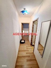Apartament 3camere Craiovita p/4 cu centrala, mobilat