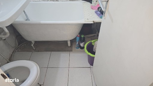 Vand sau inchiriez garsoniera in Deva, zona Dacia, etaj 2, mobilata