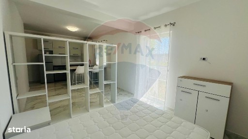 Garsoniera cu curte în bloc nou - Pet Friendly