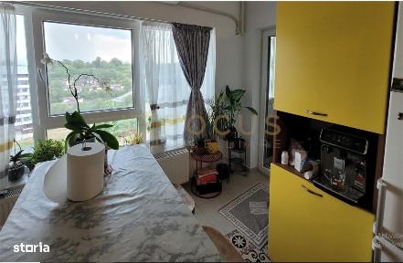 Ap 3 cam, baie cu geam, balcon inchis, Pacurari Alpha Bank