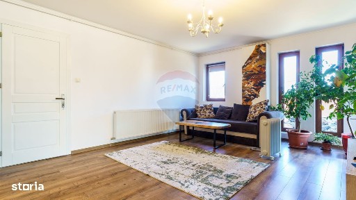 Casă / Vilă cu 4 camere de închiriat în zona Nord-Vest, Comision 0%