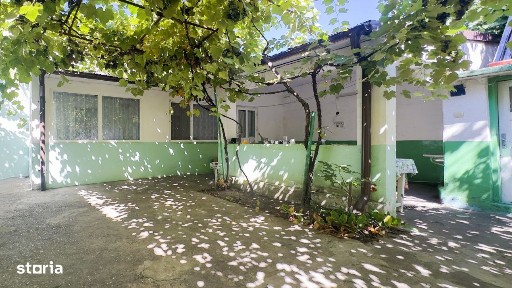 Casa cu 4 camere, in Eforie Nord, renovata, pret exceptional, teren pr