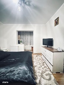 AV667 Apartament 3 camere, decomandat, etaj 2, 68mp, zona Lunei