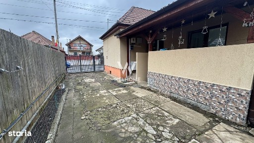 Casă individuală recent renovată, curte mare, GUSTERITA Sibiu