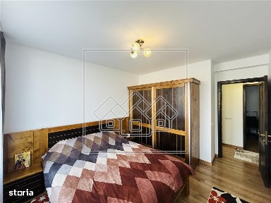 Casa cu 82 mp utili, gradina de 30 mp, Calea Cisnadiei