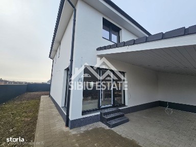 Casa cu pivnita si teren 532 mp in Cristian, Sibiu