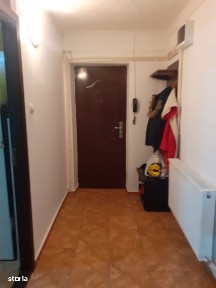 Oras Pantelimon, Biserica Sfantul Nicolae, decomandat, balcon