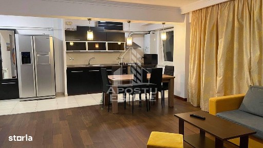 Apartament 3 camere, semidecomandat, centrala proprie, Giroclui.