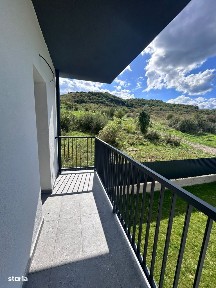 CASA TRIPLEX DE VÂNZARE ÎN FLOREȘTI - CONFORT ȘI ELEGANȚĂ!