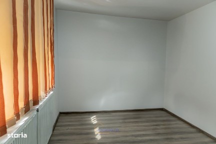 Garsoniera de 21mp langa Piata din Moinesti, bloc A3