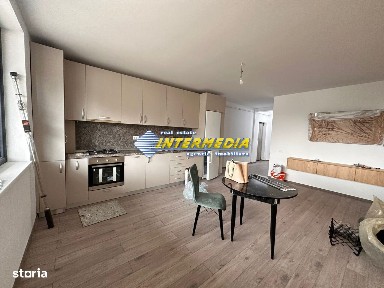 Apartament 2 camere de inchiriat Bloc Nou in Alba Iulia, loc parcare