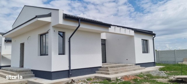 Casa Parter 4 camere/Com.Berceni/Comision 0%