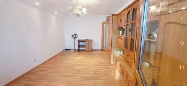 Miorita PTTR decomandat, centrala, liber