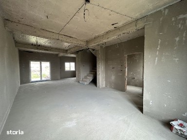 Duplex 4 camere, 123mp utili, 350mp teren in Mosnita Noua