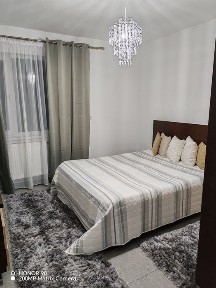 Vând casă Șerbănești