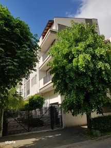 Proprietar, garsoniera, Faget-Grivitei, bloc tip vila