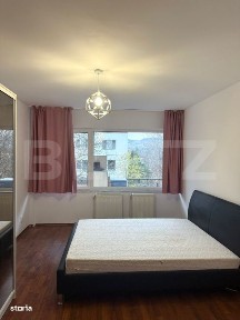 Apartament de vanzare, cu 3 camere, 65 mp, bloc nou, zona Sala Sportur