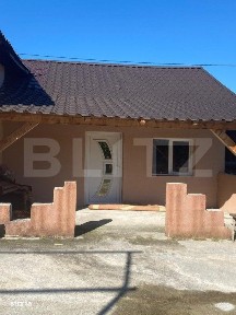 Casa 4 camere, 180 mp, 2400mp teren, 10 km de Bistrita
