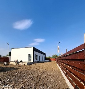 DUPLEX 3 +3 CAMERE, TERASA SI CURTE.