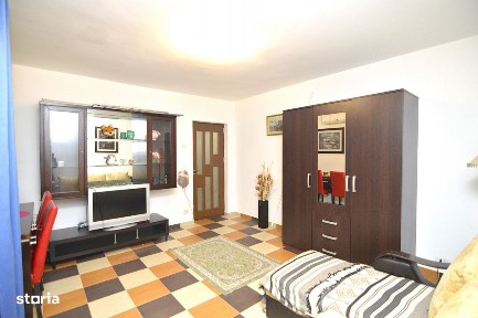 INCHIRIERE GARSONIERA DRISTOR - PIATA RAMNICU SARAT