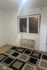 Apartamentul cu 2 camere, balcon, parter inalt, zona Sagului