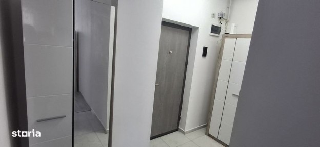 Inchiriez garsoniera militari rezidence