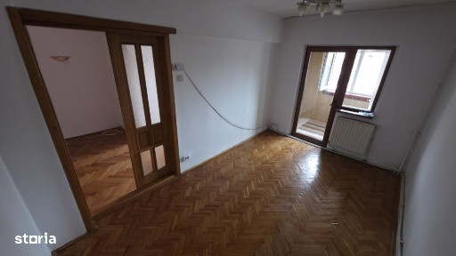 Apartament 2 camere central, 57 mp Petrosani, Hunedoara