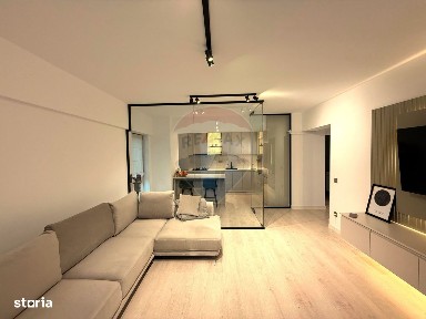 Apartament cu 3 camere de vanzare Bloc 2025 Bacau City Lake