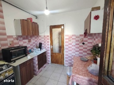 Apartament 2 camere în zona STRAZII CRINULUI