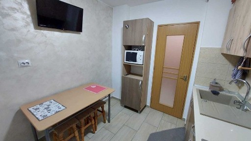 Apartament cu 2 camere decomandat+parcare in Dacia-Rond Zimbru