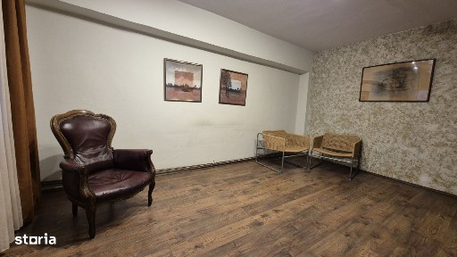 Apartament 3 camere, decomandat, Strada Victoriei-Shopping City