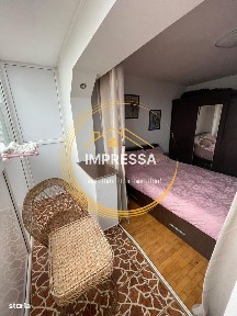 Se vinde apartament 3 camere decomandat mobilat si utilat centrala
