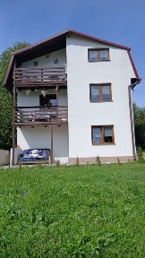 Vând 3 proprietăți una lână cealaltă în cartier Silivas,Mun.Gherla