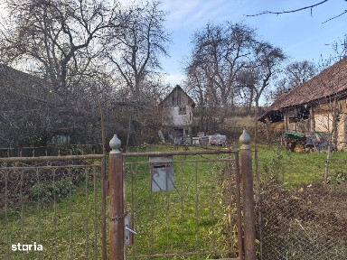 Casa de vanzare in Sacareni