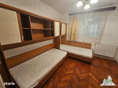 Apartament 3 camere centrala proprie Pajurametrou Jiului