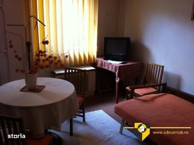 garsoniera la casa str.moldoveanu-milea acces separat