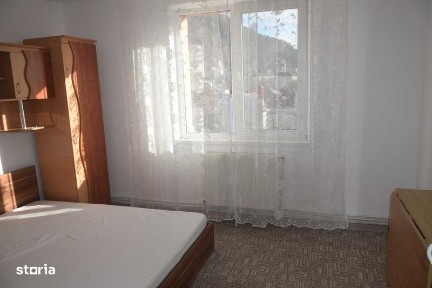 Apartament doua camere, centru.