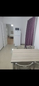 Închiriez apartament 1 cameră, 42 m2, etaj 1. Central!