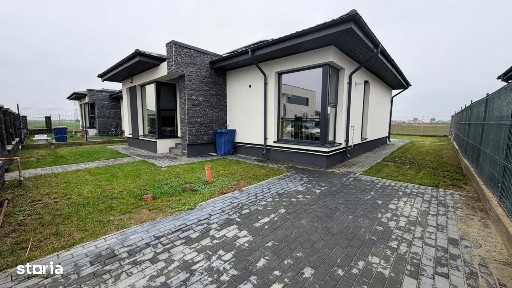 CASĂ 134.999€ - COMUNA BERCENI - 3 Camere 2 Băi