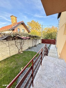 Inchiriez garsoniera la aleea parcului cu priveliste la padure